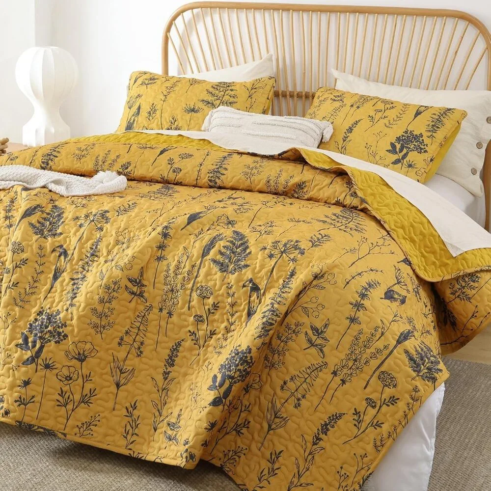 New Quilts Queen Size Ginger Quilt Botanical with Floral Pattern Microfiber